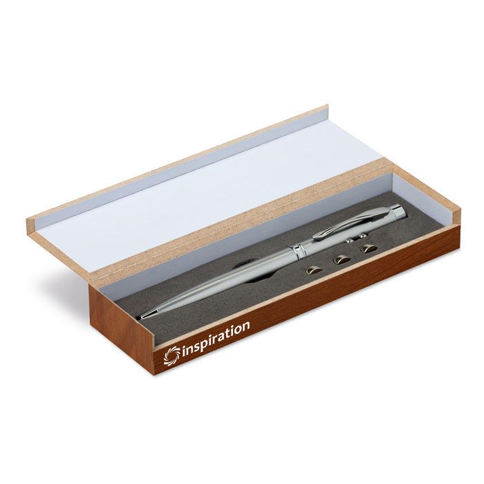 GiftRetail MO8193 - ALASKA Laser pointer in wooden box